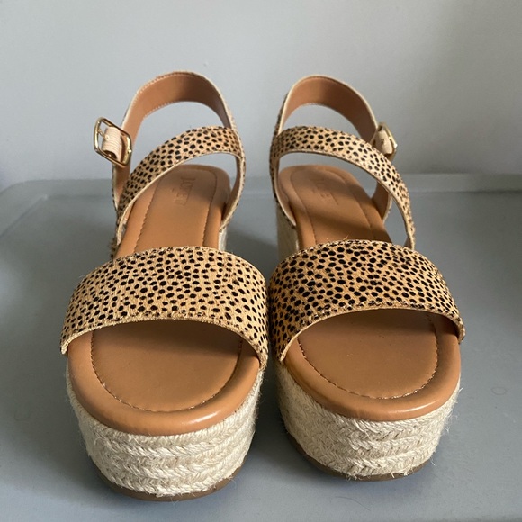 Cowhide Espadrilles - Picture 2 of 4